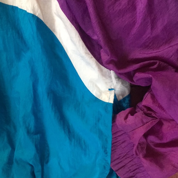 VTG 90s Windbreaker - Picture 4 of 7